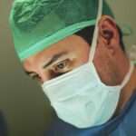 Experto-cirujano-plastico-del-Instituto-Ezequiel-Cirugia-Plastica